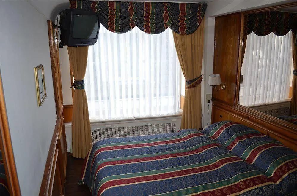 Rembrandtplein Bed & Breakfast Amsterdam